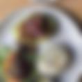 Aguacate relleno de tu opción:

•molida de veggies   Ó

•Ensalada de garbanzos



incluye 2 acompañantes 